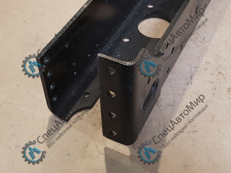 Поперечина рамы усиленная (под крюк буксирный) МАЗ - 5340-2801172