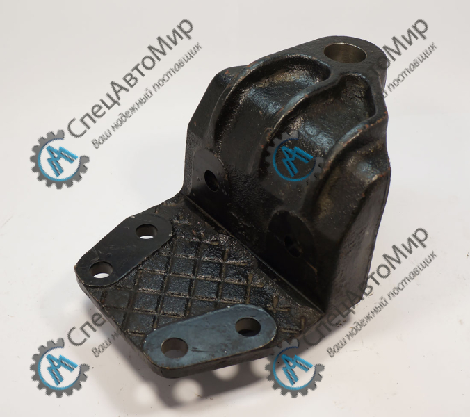 Кронштейн передней рессоры передний левый МАЗ - 6430-2902445